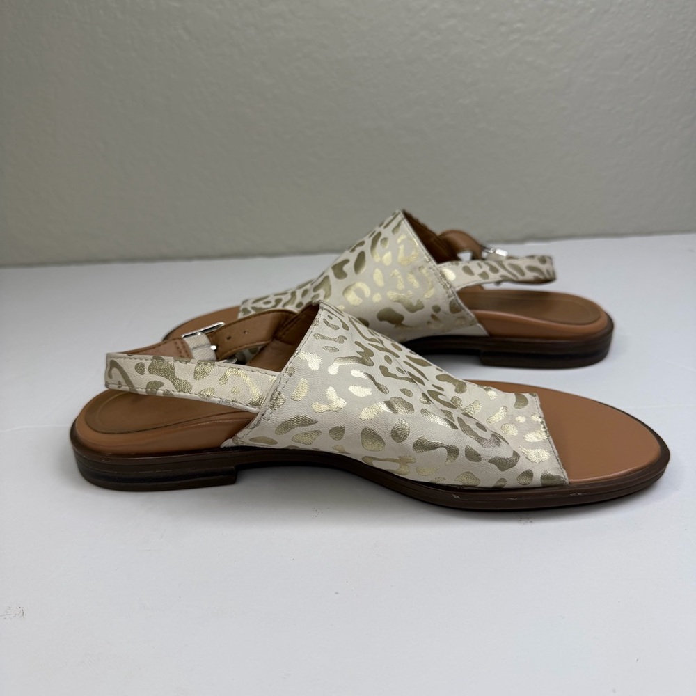 Vionic Women’s White Foil Leopard Ella Leather Toe Loop Comfort Sandals Size 6 - Picture 7 of 9